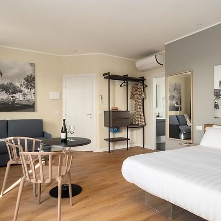 Attico 37 - Suite Con Terrazza Privata E Cucina Palermo Eksteriør bilde