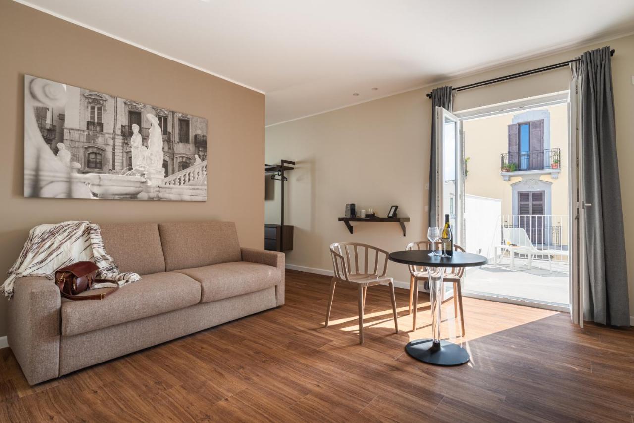Attico 37 - Suite Con Terrazza Privata E Cucina Palermo Eksteriør bilde