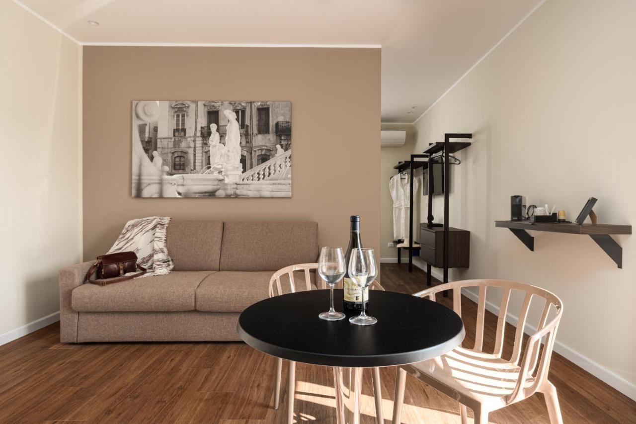 Attico 37 - Suite Con Terrazza Privata E Cucina Palermo Eksteriør bilde