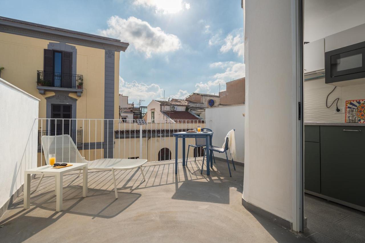 Attico 37 - Suite Con Terrazza Privata E Cucina Palermo Eksteriør bilde