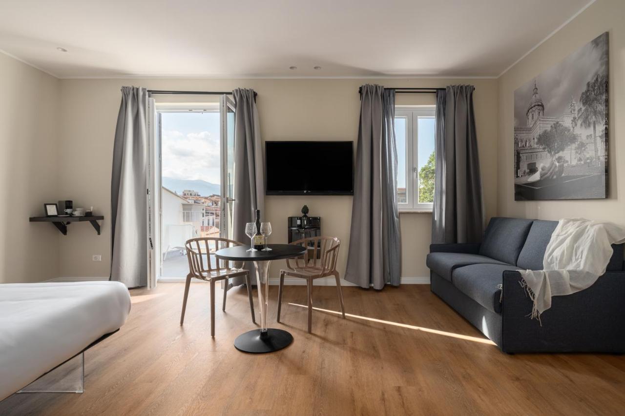Attico 37 - Suite Con Terrazza Privata E Cucina Palermo Eksteriør bilde